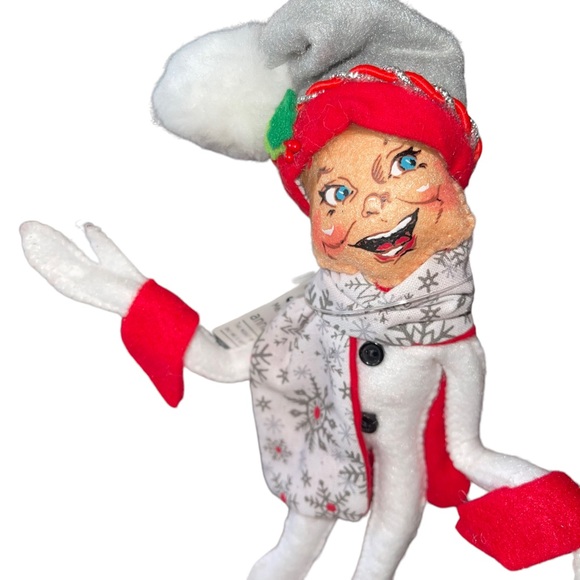 ANNALEE 9” Silver Snowflake Elf 2017 New With Tags Christmas Collectibles - Picture 2 of 4